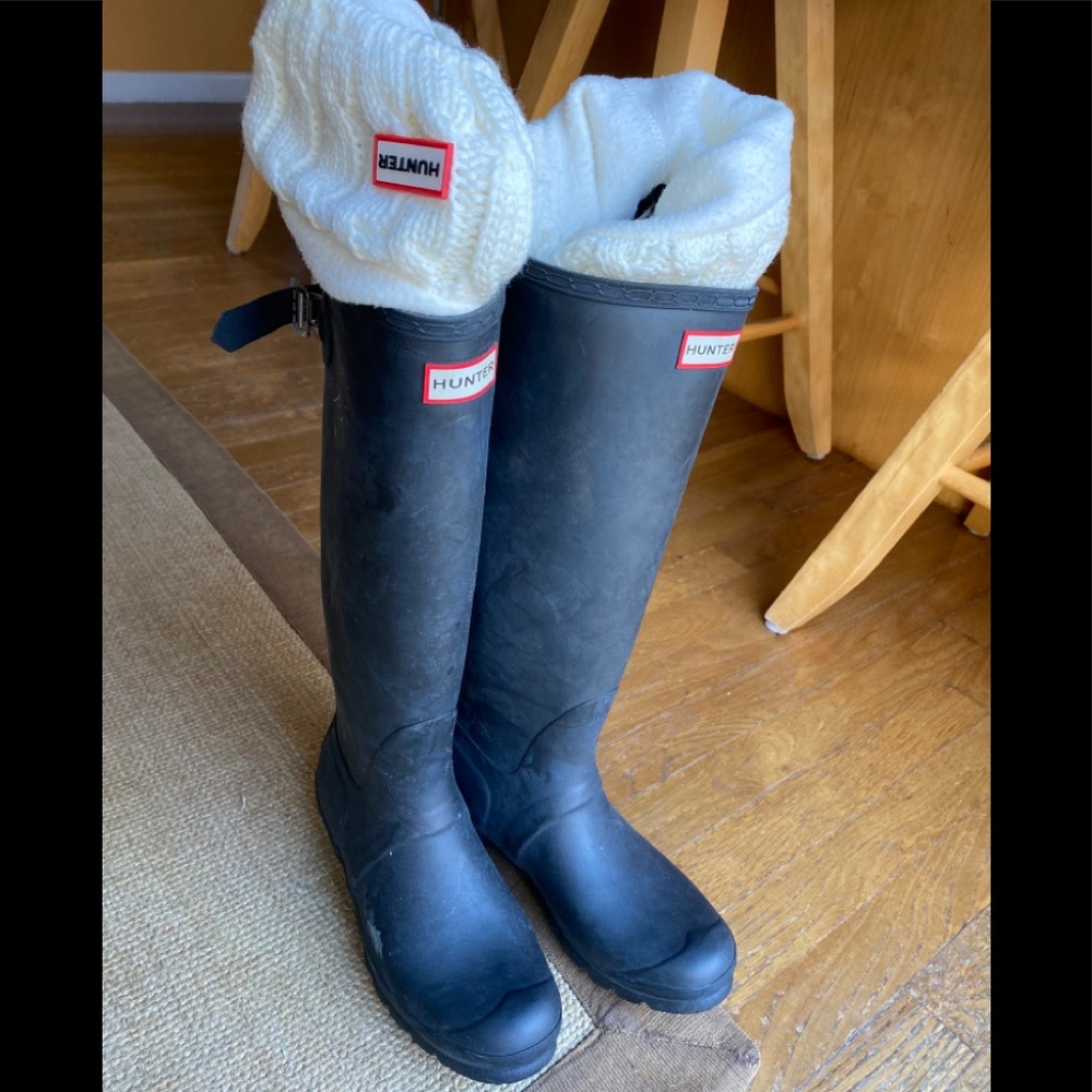 Tall hunter boots. Size 9